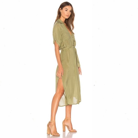 Faithfull The Brand Gigi Shirt-Dress in Plain Sage - Picture 3 of 13